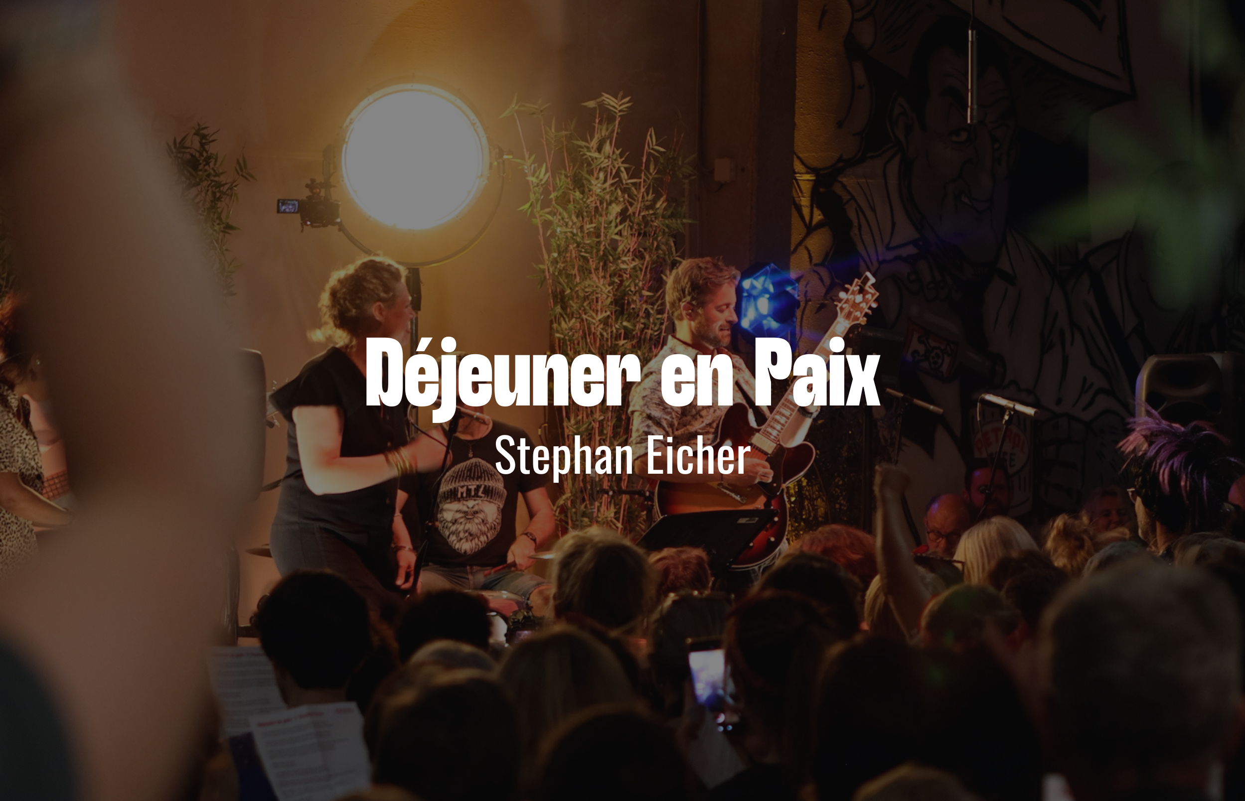 Charger la vidéo: Déjeuner en Paix de Stephan Eicher