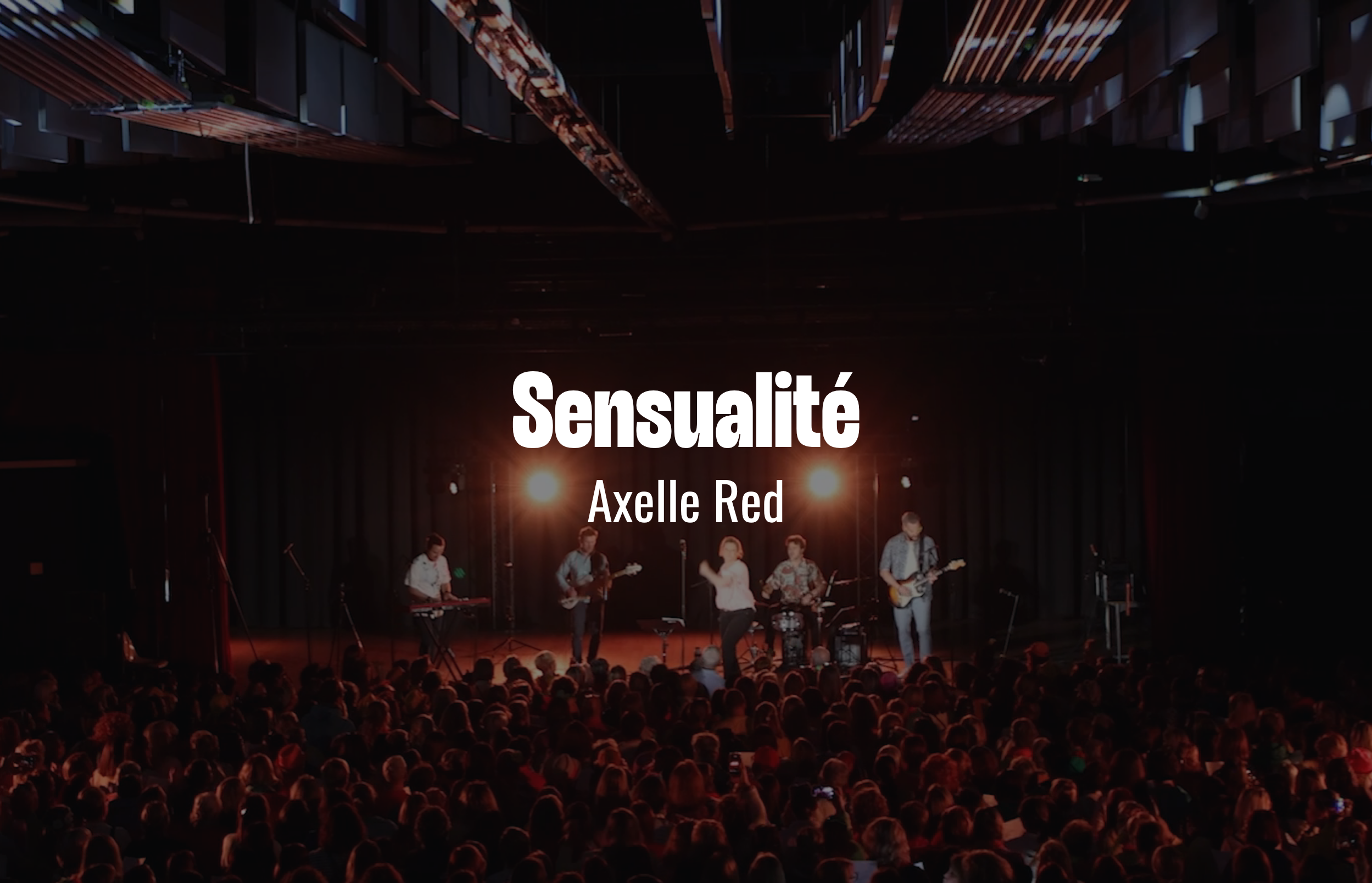 Charger la vidéo: Sensualité de Axelle Red
